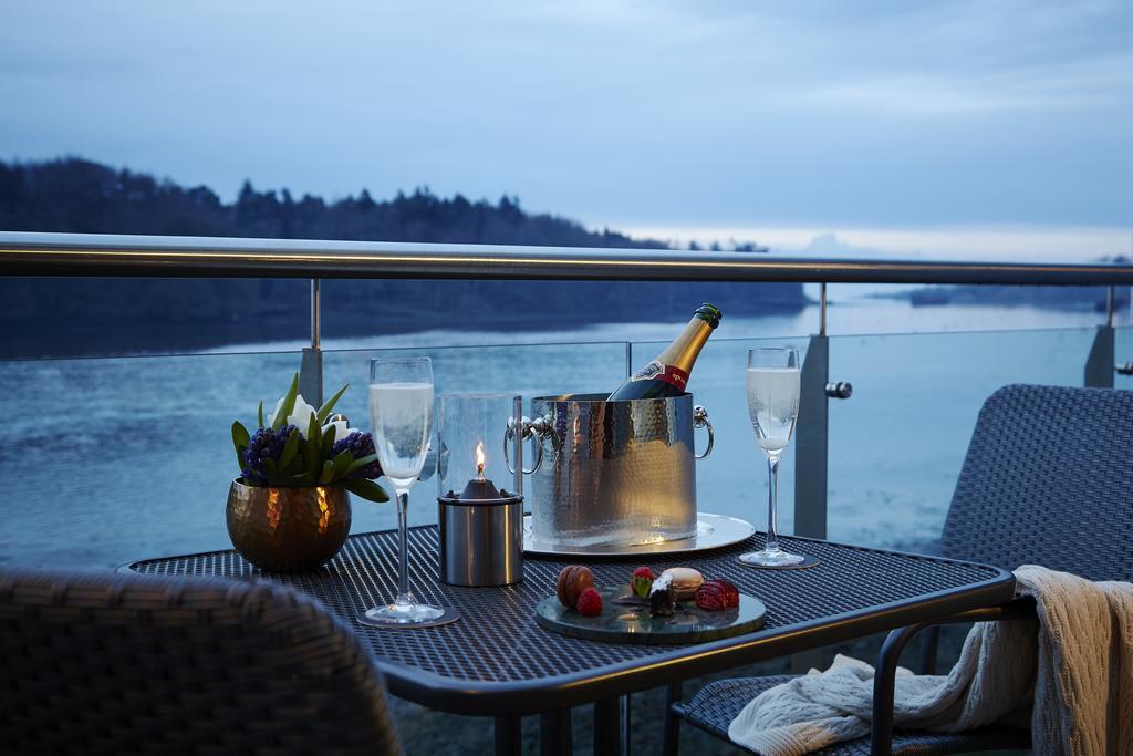 Ice House Hotel Ballina  Esterno foto