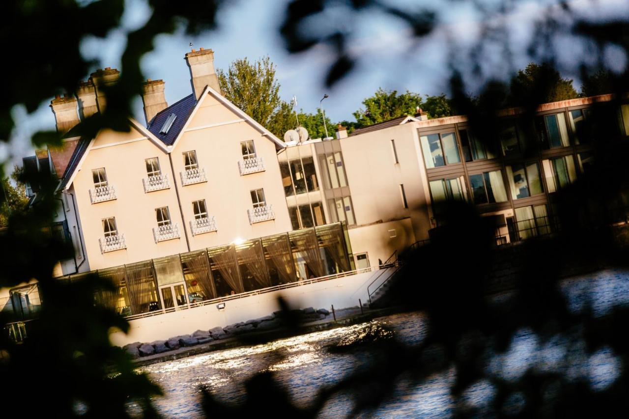 Ice House Hotel Ballina  Esterno foto